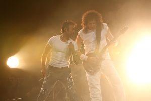 Queen w Paul Rodgers at the Coliseum Apr13-06 050.jpg